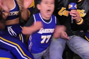 身体素质可以！王俊杰此前训练即兴来了个180单手劈扣